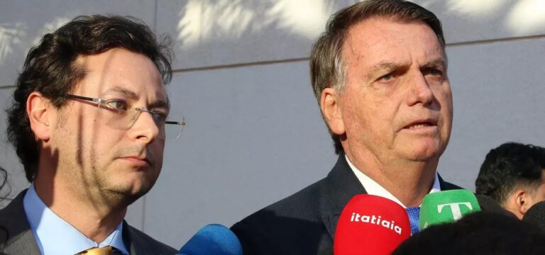 Advogado de Bolsonaro refuta ilegalidade e faz piada de áudios divulgados por Moraes: “mesmo nível da baleia”