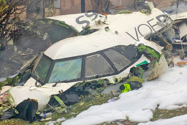 Caixa-preta do avião da Voepass gravou gritos e pergunta do copiloto sobre ‘dar potência’ à aeronave