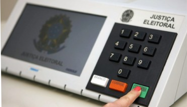 Eleições 2024: Justiça Eleitoral começa a fazer os ajustes finais nas urnas eletrônicas.