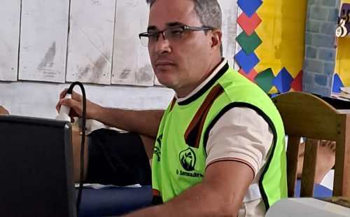 Jovem de 26 anos passa pelo atendimento. Este é o sexto filho.