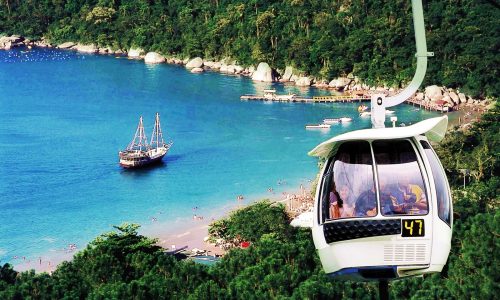 praia das laranjeiras camboriú