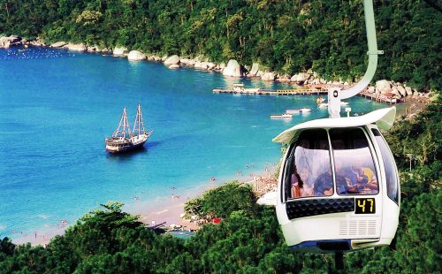 praia das laranjeiras camboriú